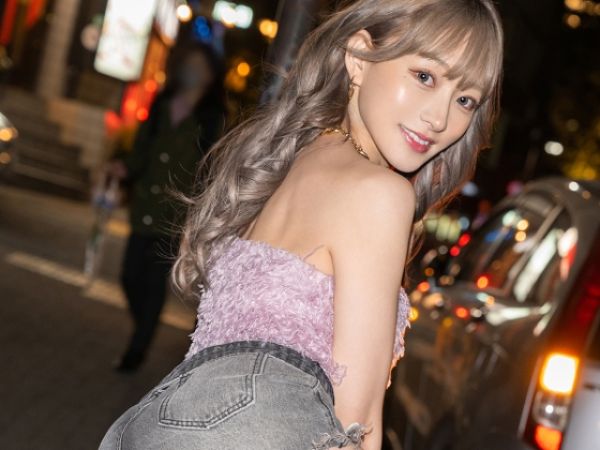 【逆ナンギャルの誘惑】『生でしよ？』スレンダー美ギャルにホテルに連れ込まれ！パイパン美マンを思う存分味わう、ワンナイトの危険な生ハメSEX！♡