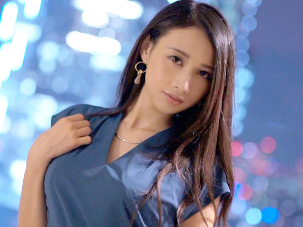【大人の色気全開】『私、スケベなの…』妖艶な美女が素人男性を誘惑！大人の色香で翻弄し、快楽に溺れて淫らにイキまくるエロすぎる夜♡