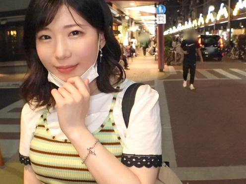 【無毛マ○コ】ナンパしたキュートな女のコ、パイパンがエロすぎ！ねっとり愛撫で愛液垂れ流し、ヌルヌルマ○コがチ○ポを誘う！♡