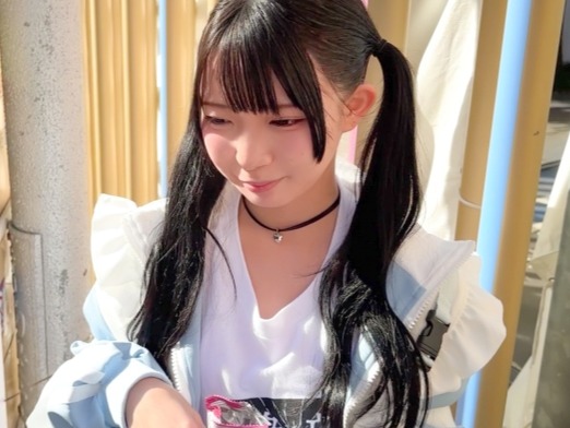 【貢ぎ女子の過激プレイ】ホスト狂いの美少女が身体を張った資金稼ぎ！存続ピストンで痙攣イキ後も電マで自慰♡ヤバい快感に溺れる♡