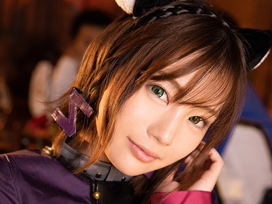 【異世界エロ冒険】淫獣娘と禁断の3P！鈴村あいりがコスプレ姿で喘ぎまくり♡チンポで激しく突かれ、中出しフィニッシュで絶頂！！