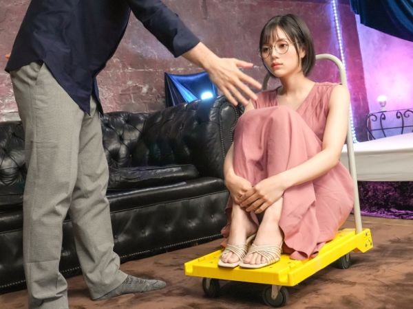 【未来型風俗体験】『ご主人様、気持ちよくしてあげる♡』最先端セクサロイドの完璧ボディを独り占め！じゅぽじゅぽフェラから高速ピストン本番まで、究極のエロサービスを満喫！