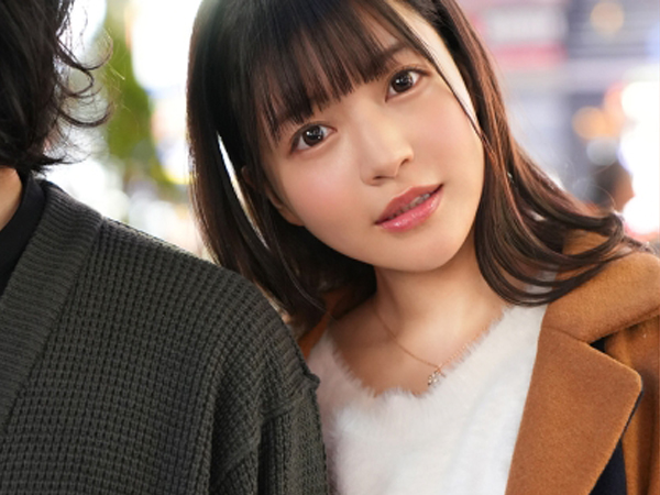 【彼女寝取られ】神スタイルの美人な彼女が彼氏の前で他人のちんぽハメられる…！この笑顔がイキ顔で歪む瞬間がエロくてヤバ