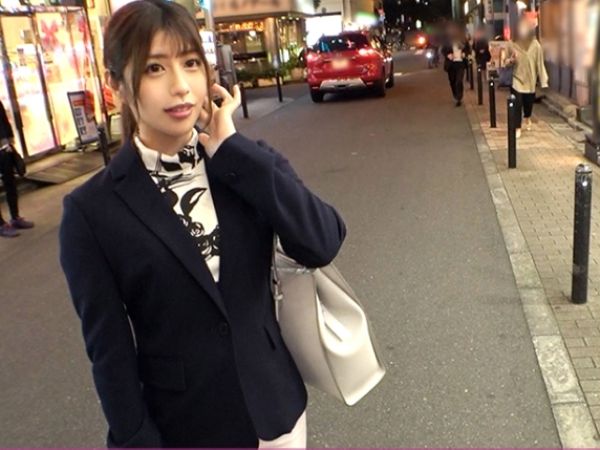 【ナンパ成功】むっちり美尻のOLお姉さんをゲット！久々のチンポに飢えたアラサー美女がホテルで乱れまくり♥ 濃厚なセックスで本能むき出しの淫乱モード全開！