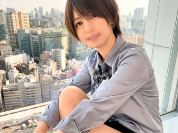 【ツンデレ娘の裏メス顔】ショートカット美少女がスケスケスク水で大胆変身！ハメ撮りSEXで恥じらいながら感じまくり、ツンがデレに豹変する瞬間を激撮♡
