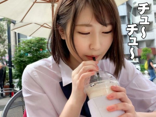【19歳メイドコス】清楚系美少女がおじさん彼氏とえっちな撮影♡バイブで濡れ濡れマ●コにチ●ポ挿入！素人カップルのラブラブSEX！